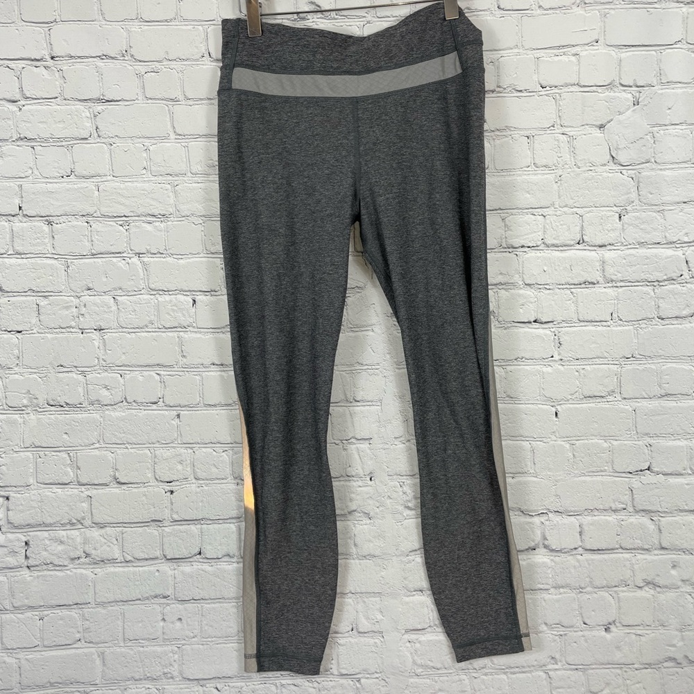 Lululemon reflective leggings size 6